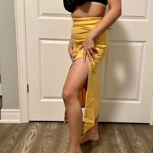Long Fit Skirt with Slit